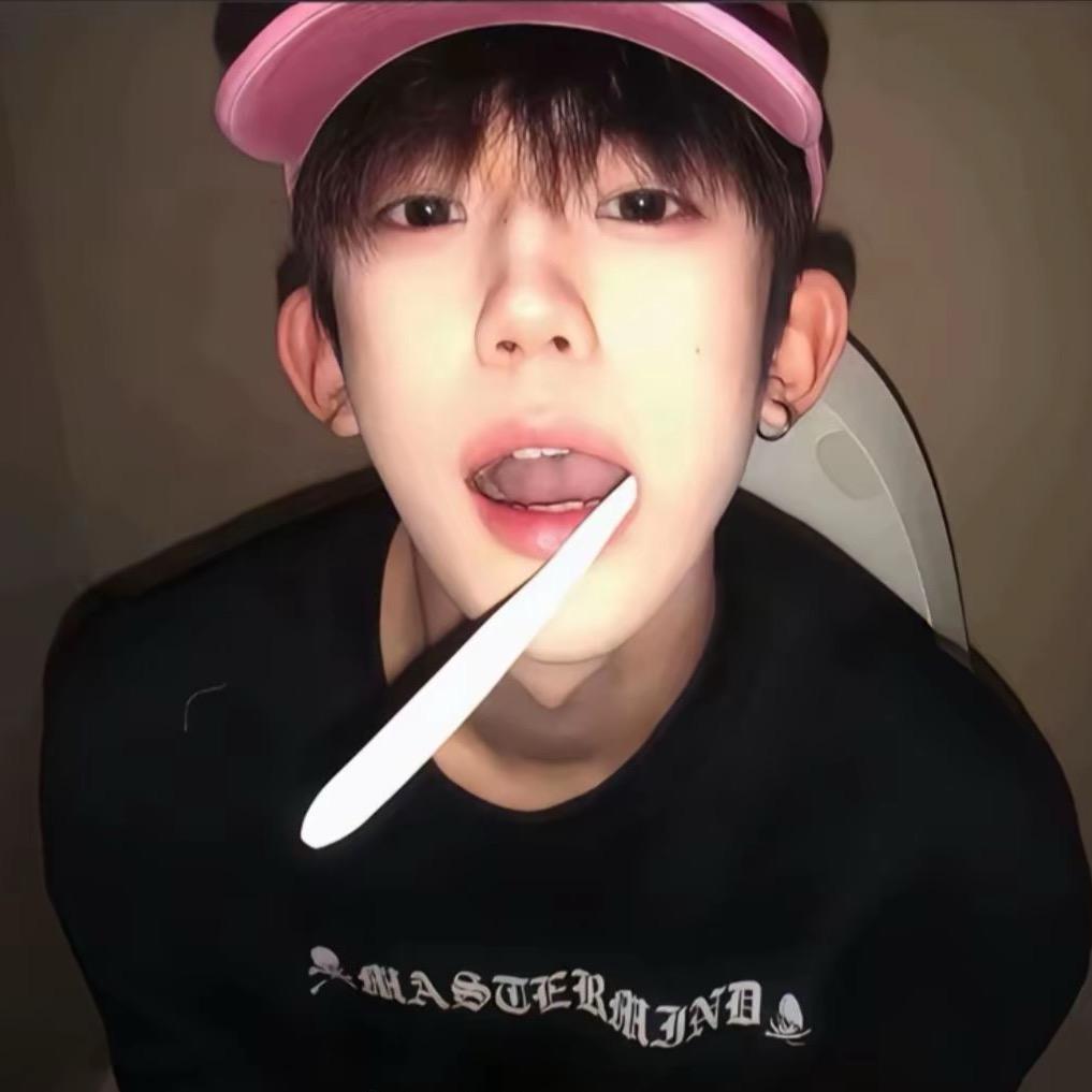 郑理小雷