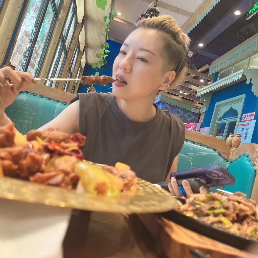 林黛玉倒拔垂杨柳