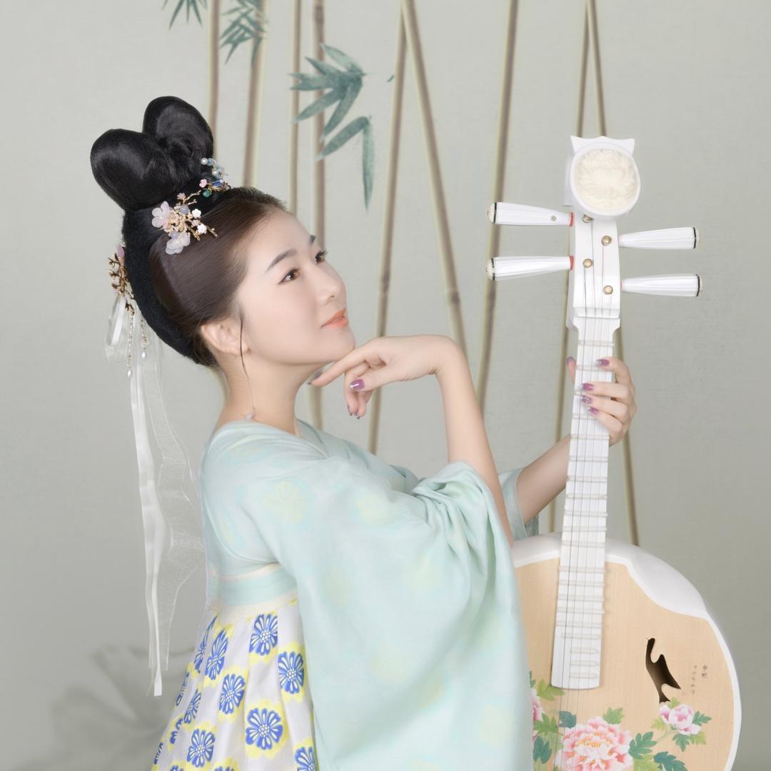 🐰•齐齐彤 」