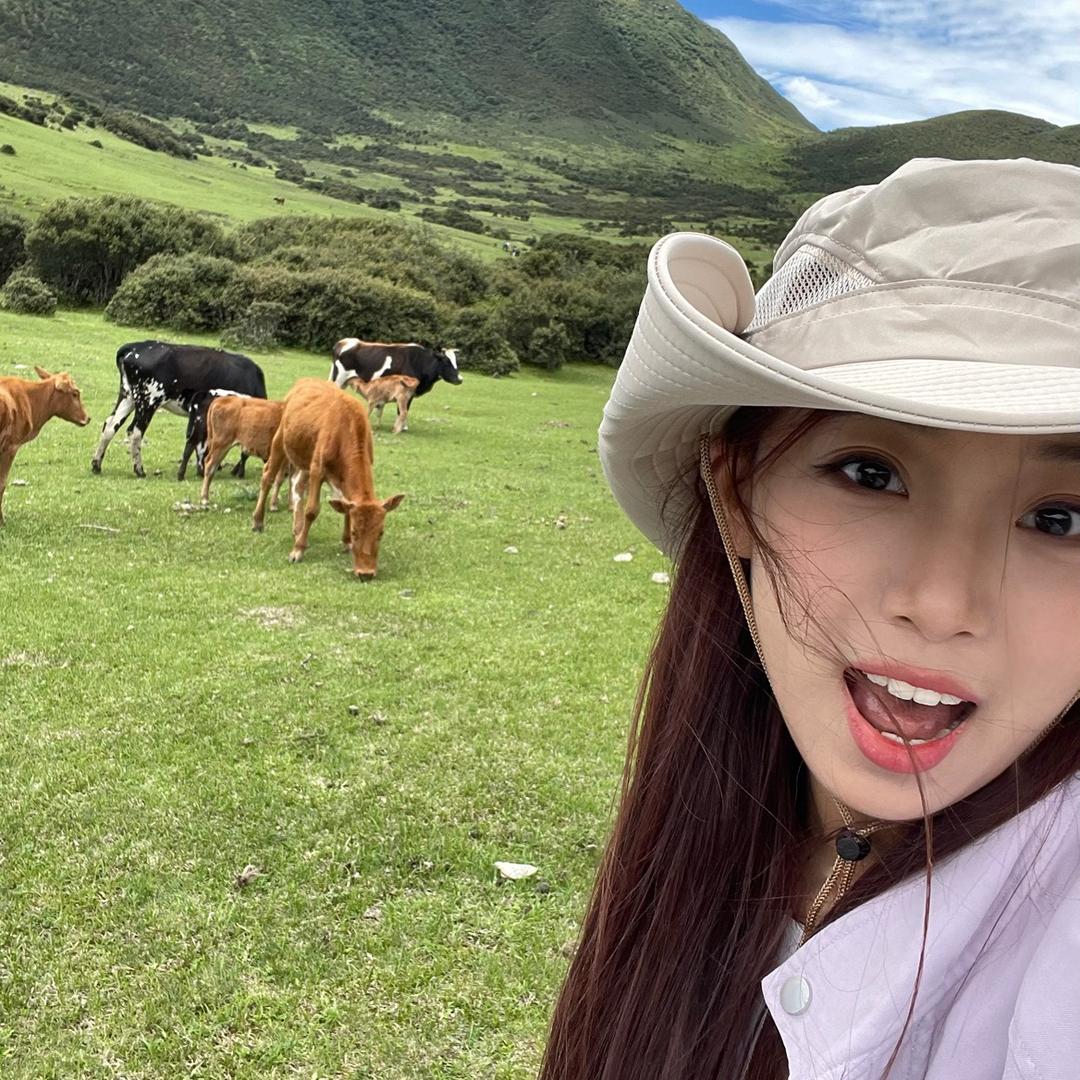 李玉媚momo