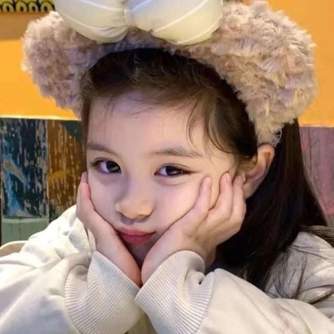 小葵₍•ʚ•₎