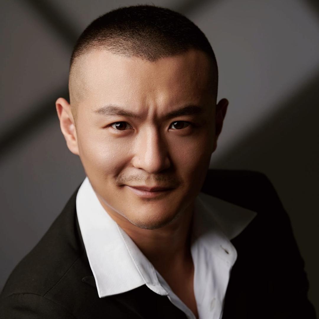 演员张钧译