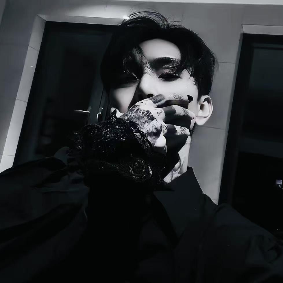 林白🌙¹²¹¹