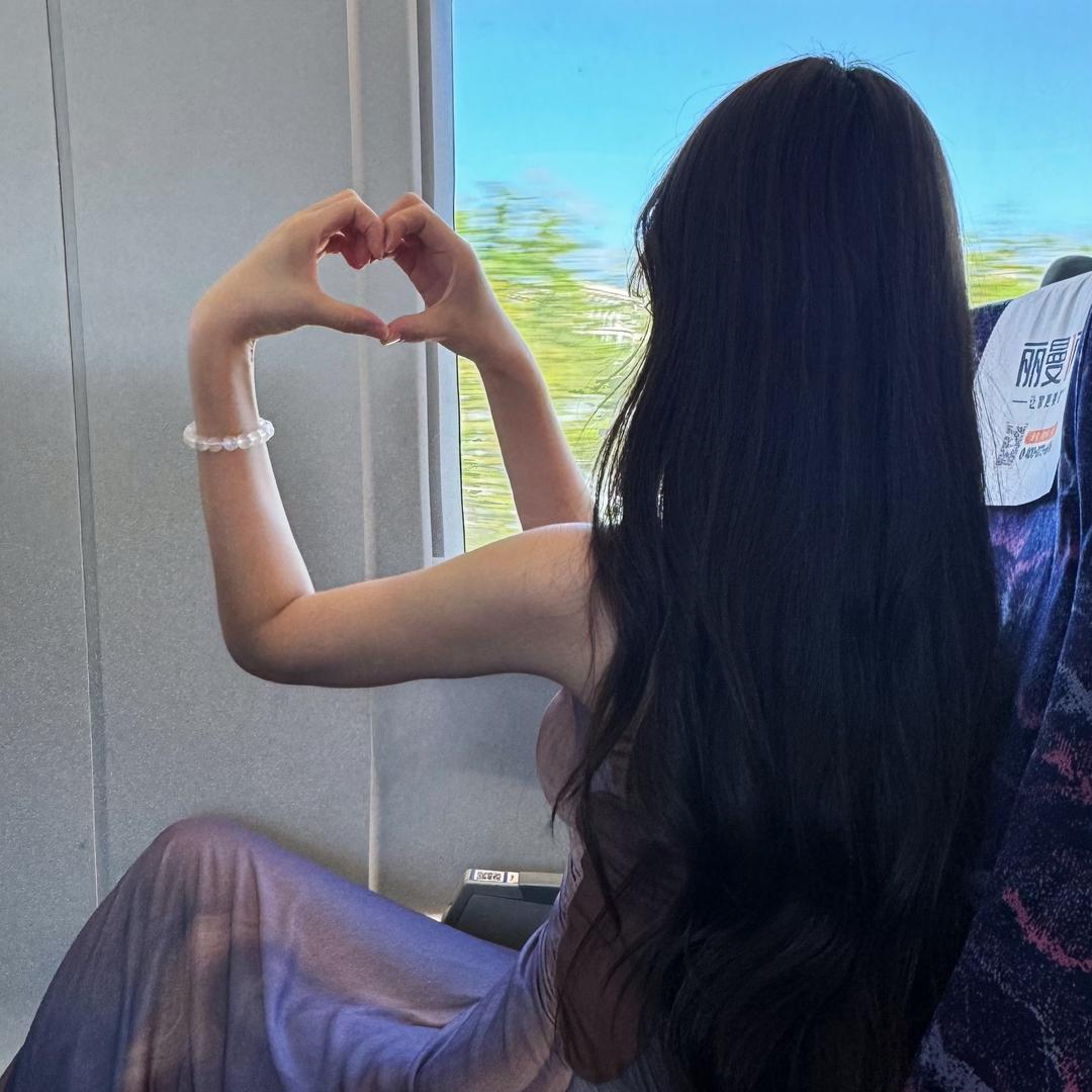 笑笑想做一只快乐小狗