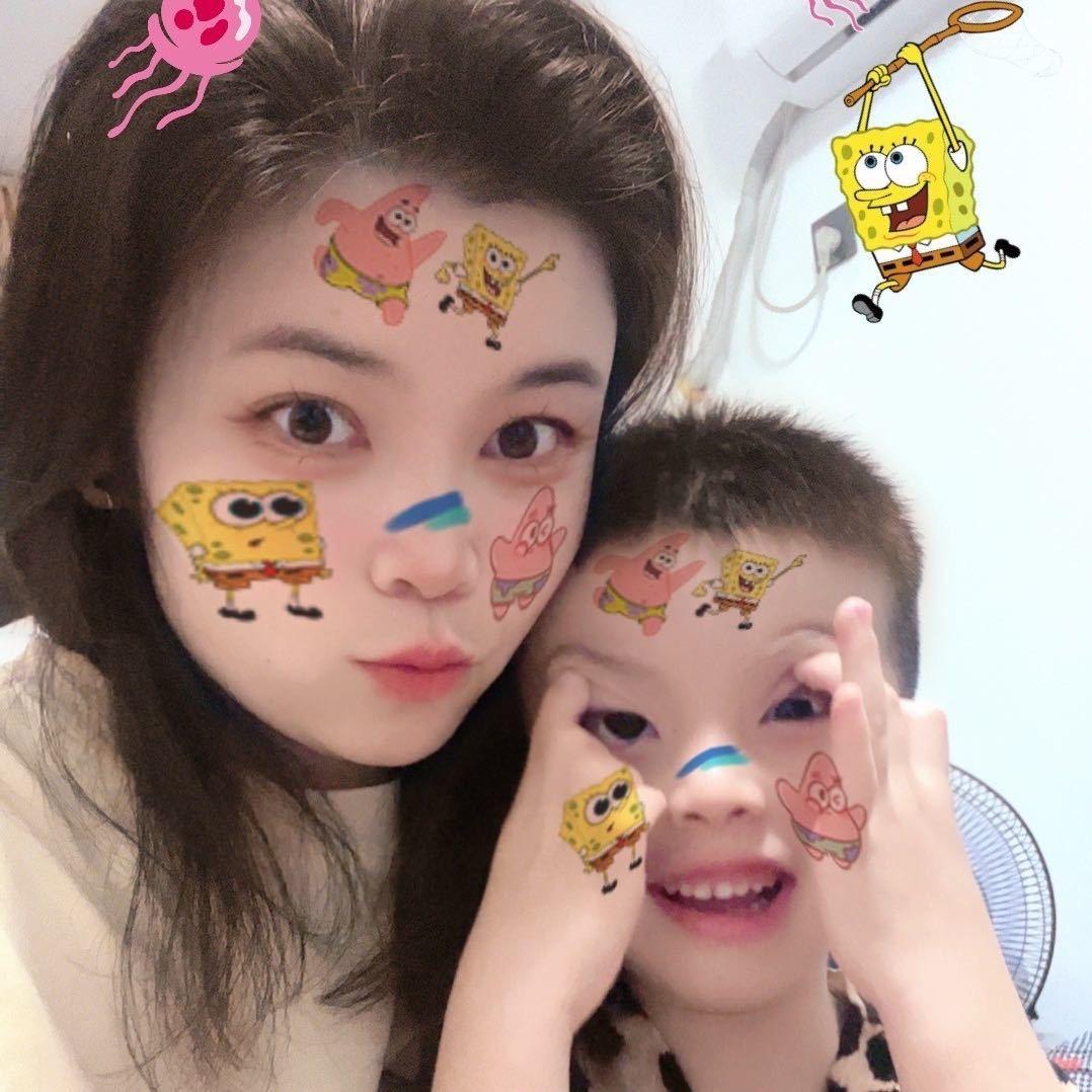 小霞
