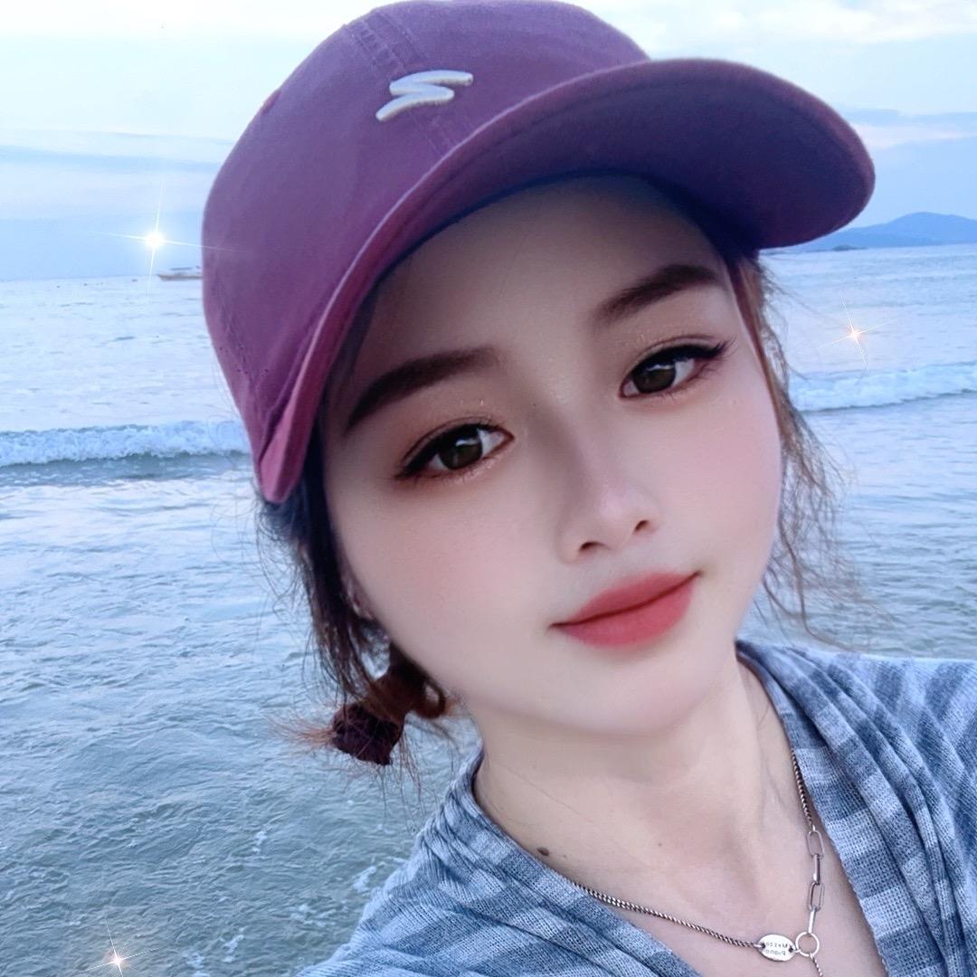 疯丫头不疯🥤