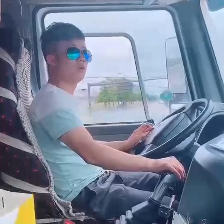 渣车忠哥666