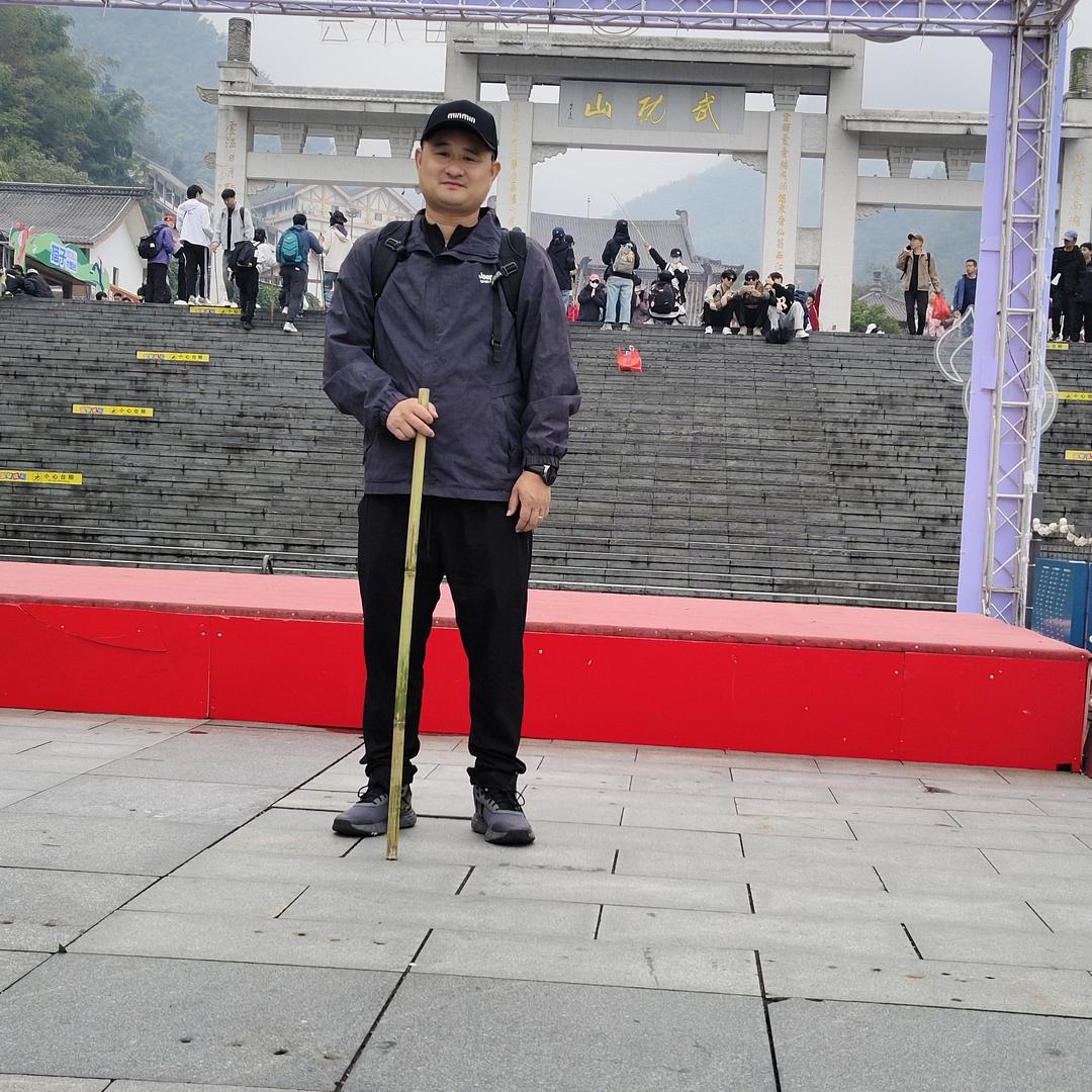 凡夫（慎言慎行）