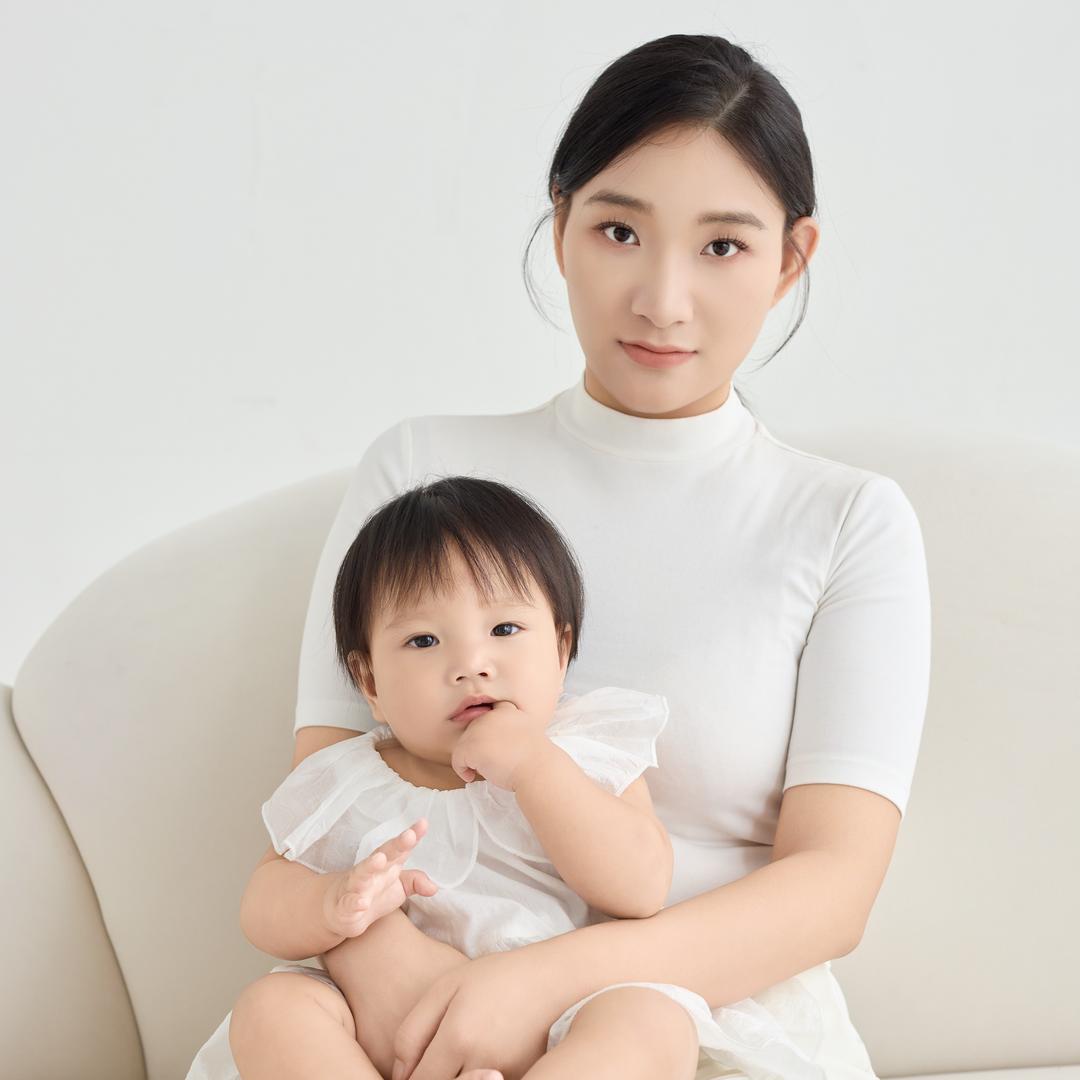 是阿婷婷.