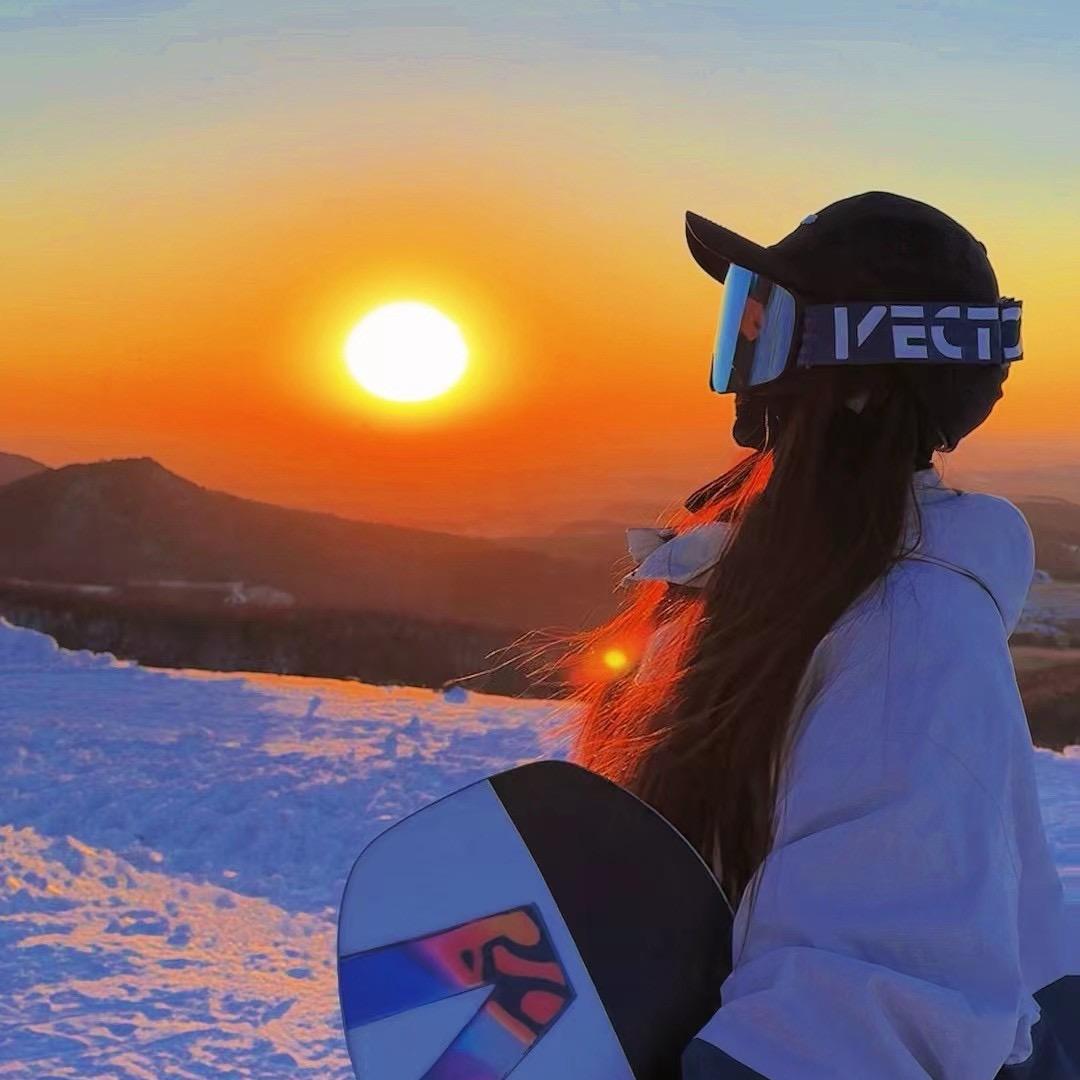 居居’