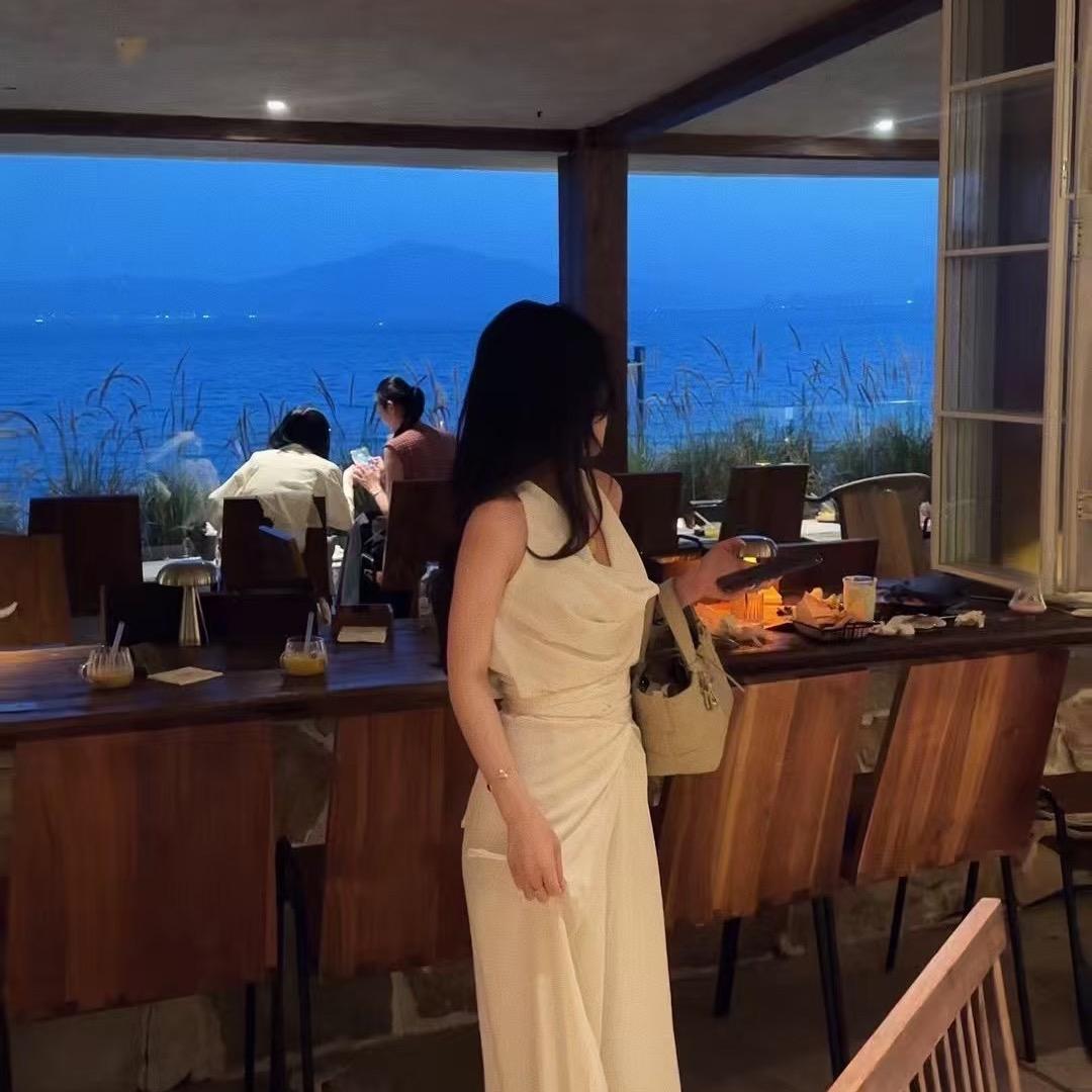 小助理福福