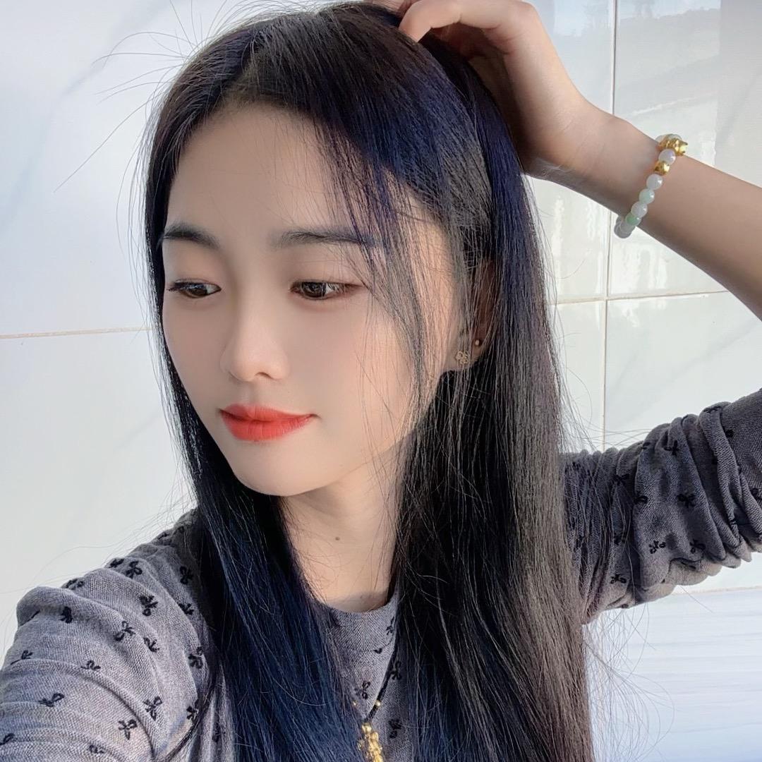 @柠檬🍋有点甜