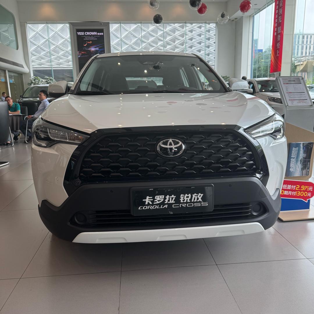 TOYOTA锐放荣放