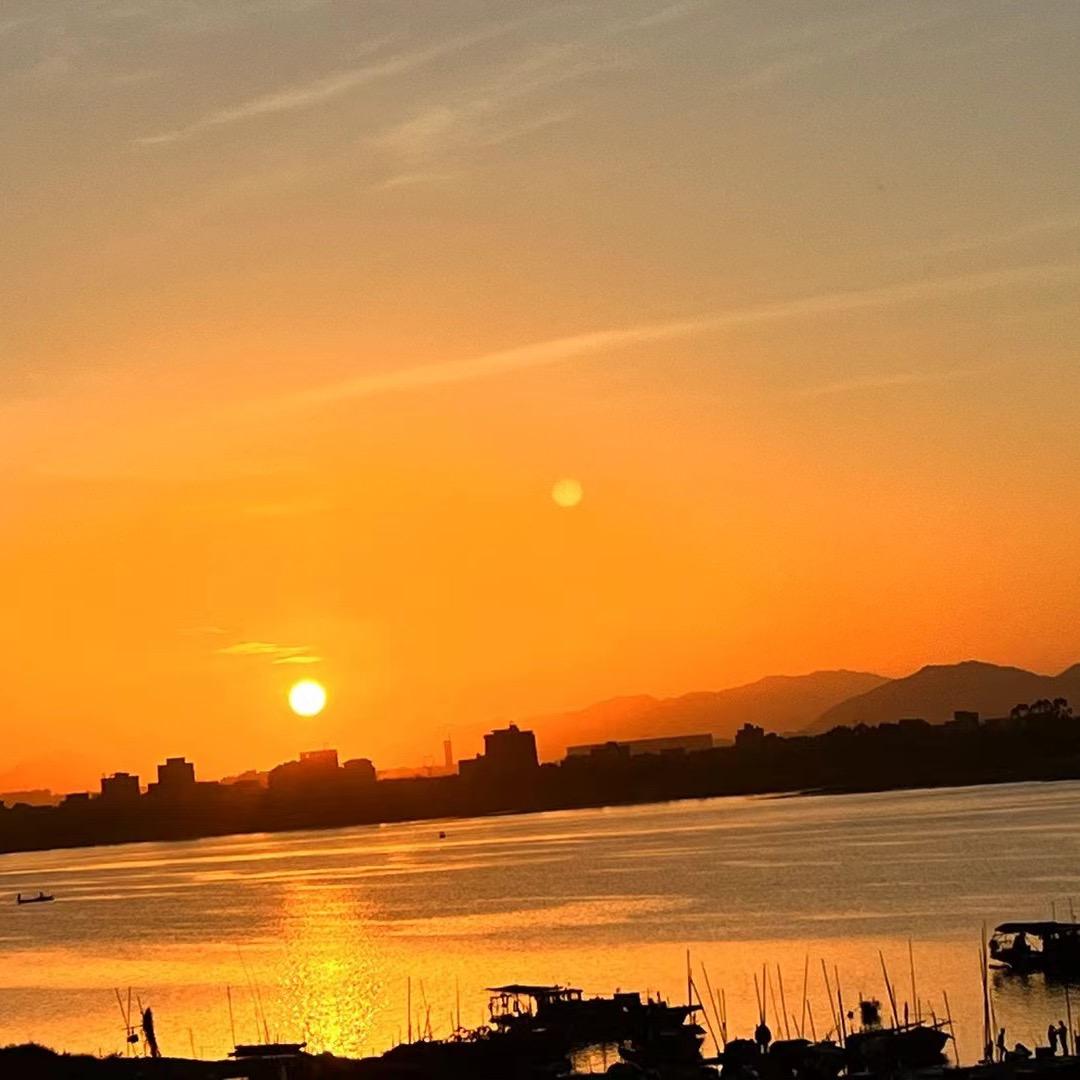 拾柒 ٩(❛ัᴗ❛ั⁎)