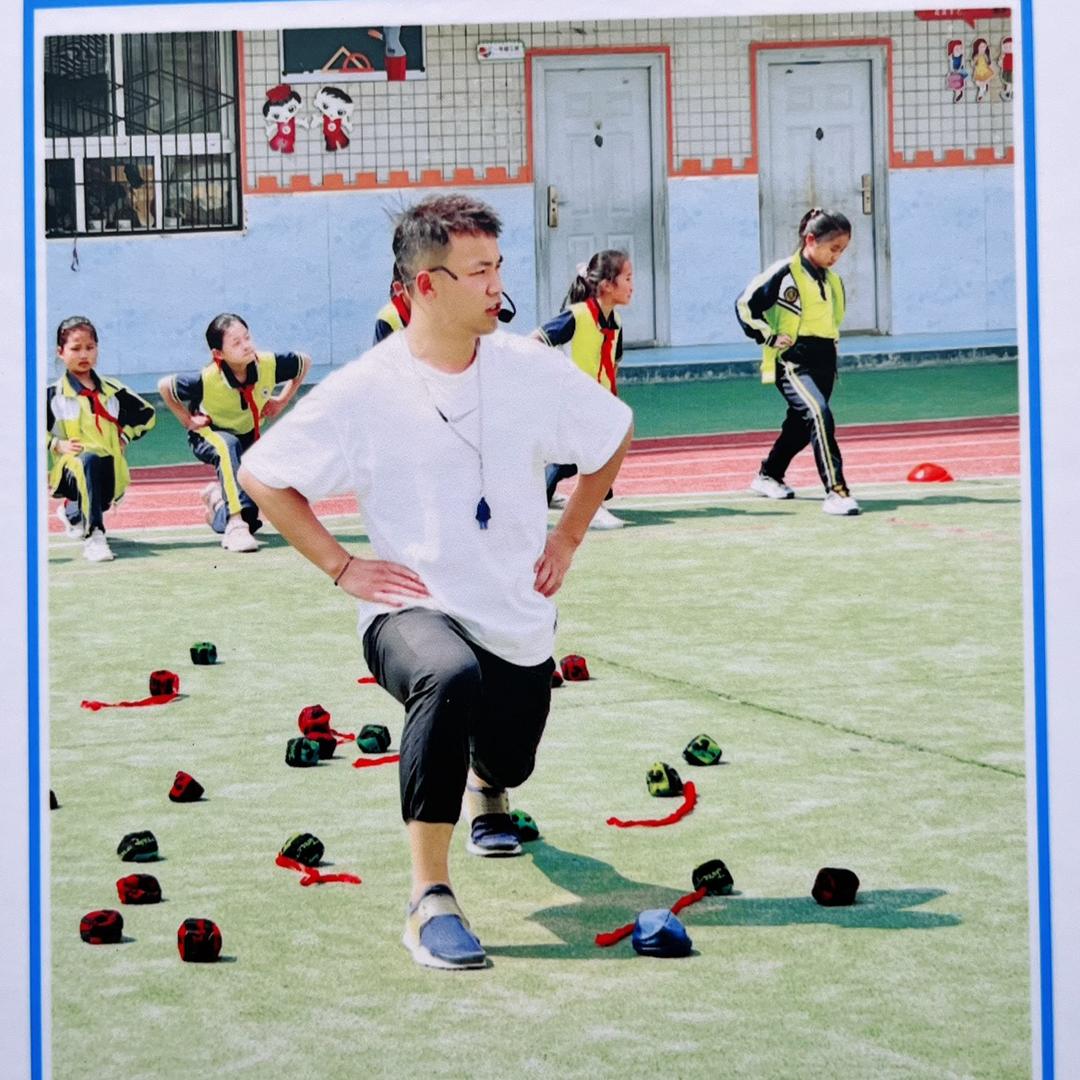 登登老师👨‍🏫