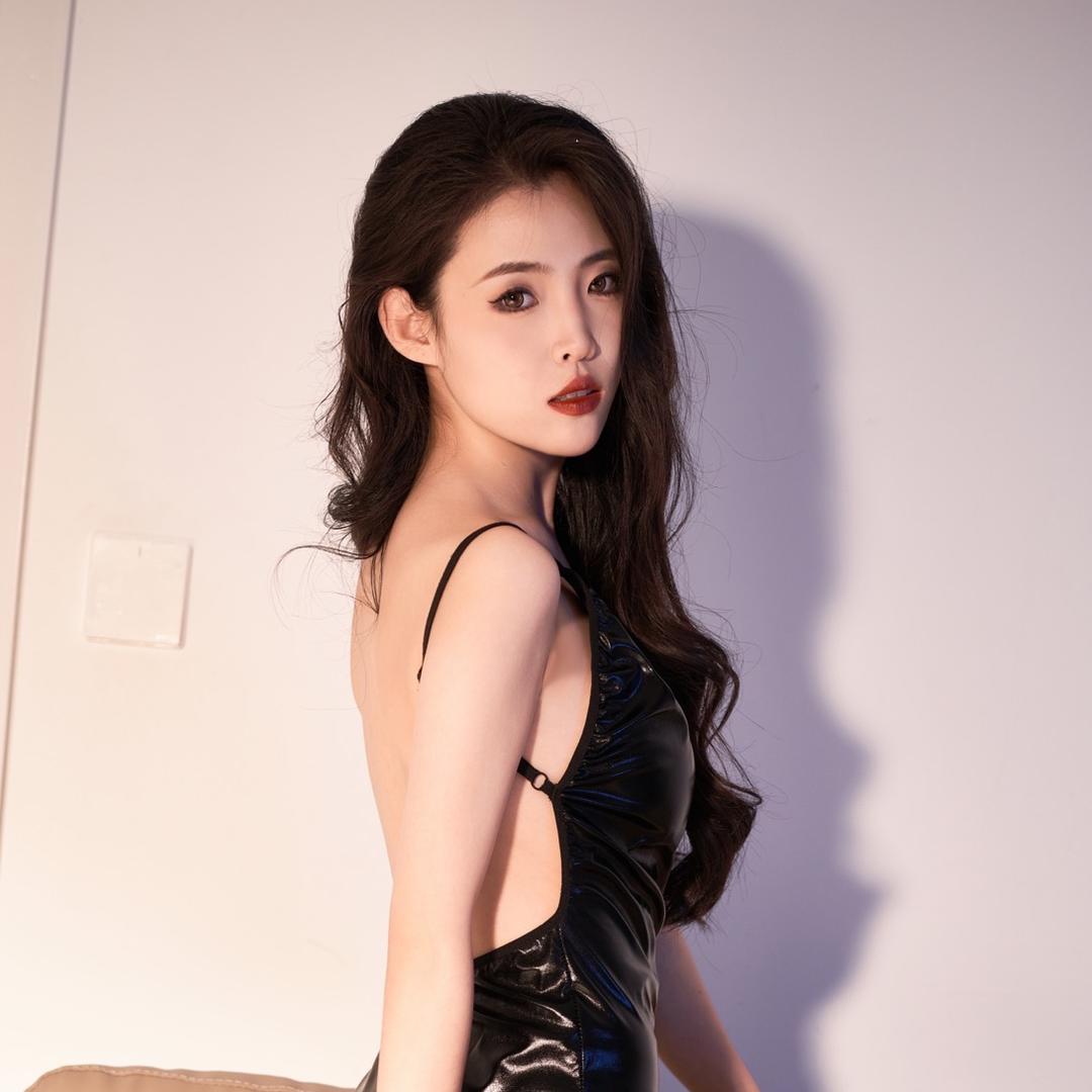 姜韵一（疯版）