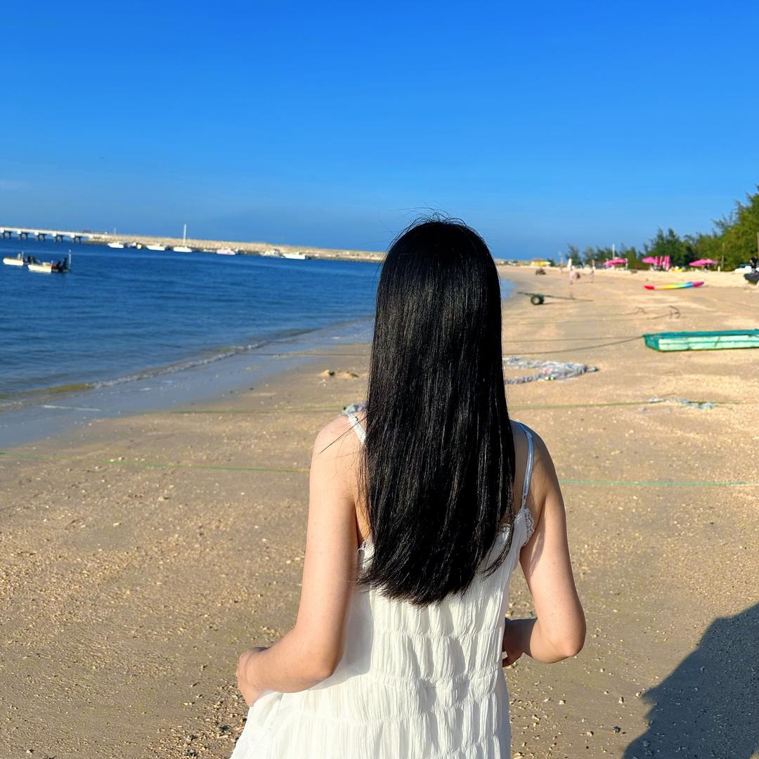 轻 岭👧👧