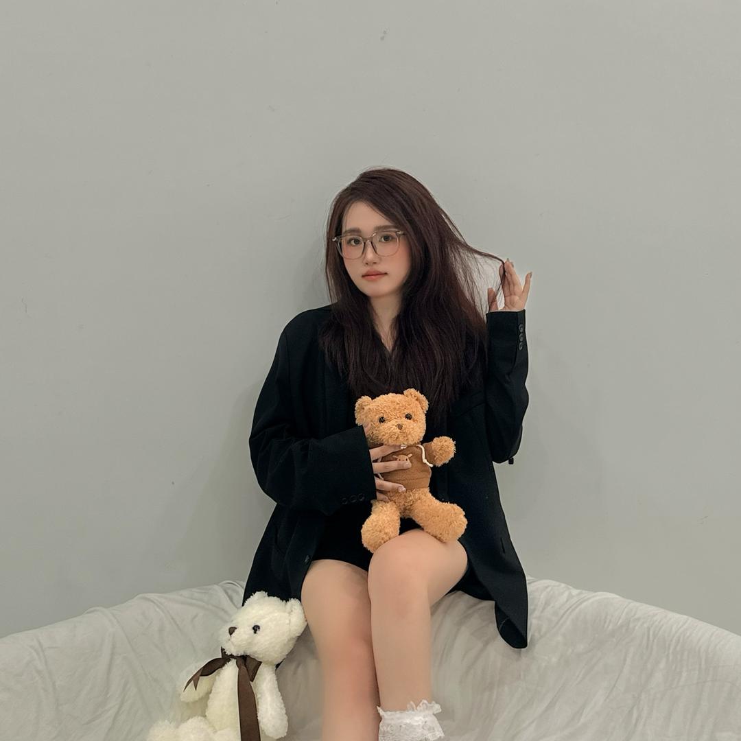 @化妆师.陳子