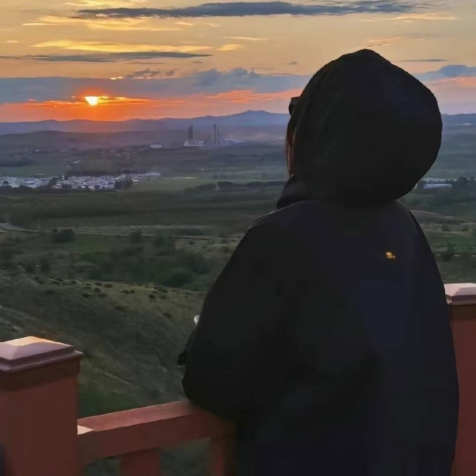 HUI…
