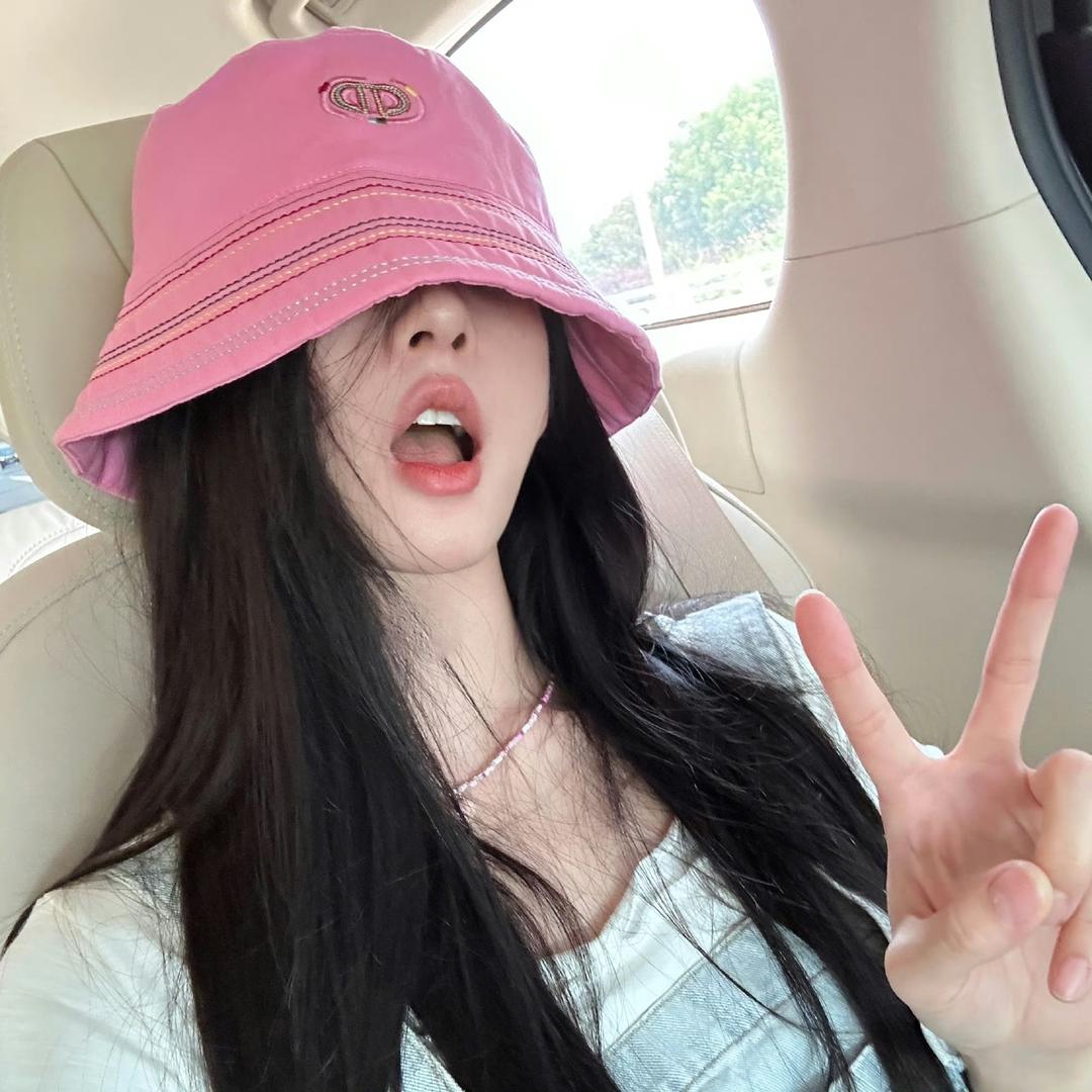 等等🤟
