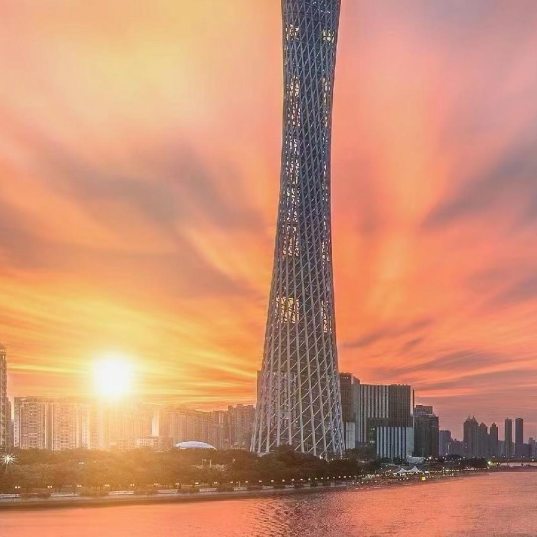 威