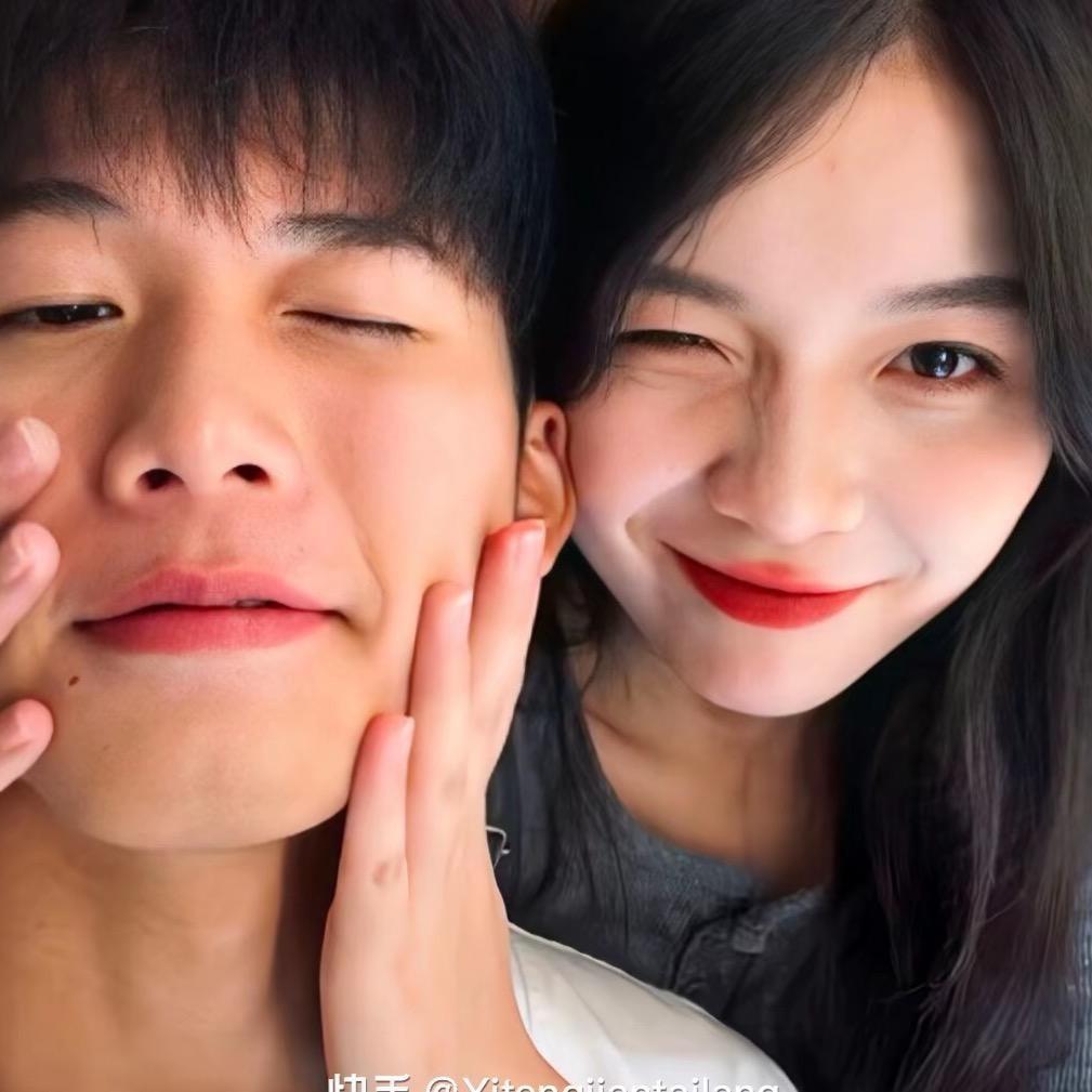 李遇এ.