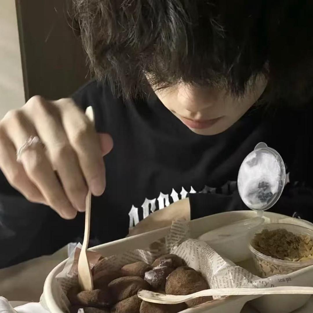 傻瓜总爱流眼泪
