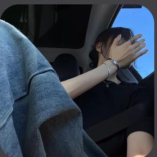 گق 暗香