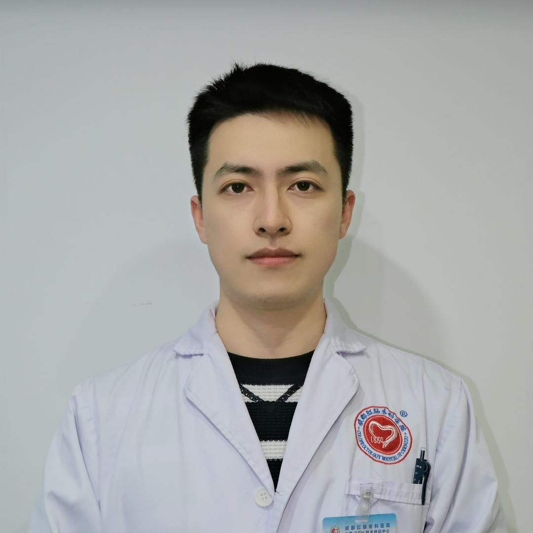 成都肛肠外科朱渊