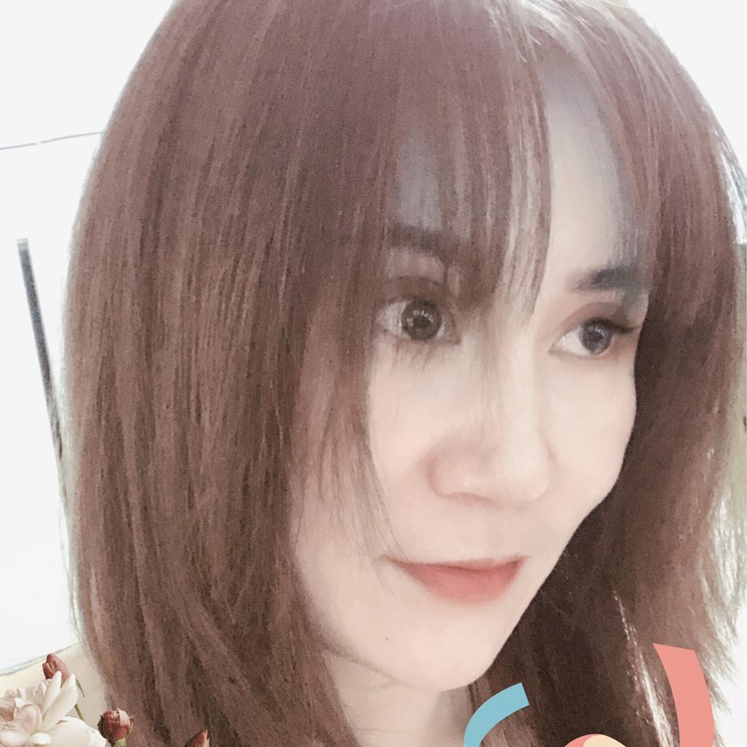 沐沐吖美甲美睫