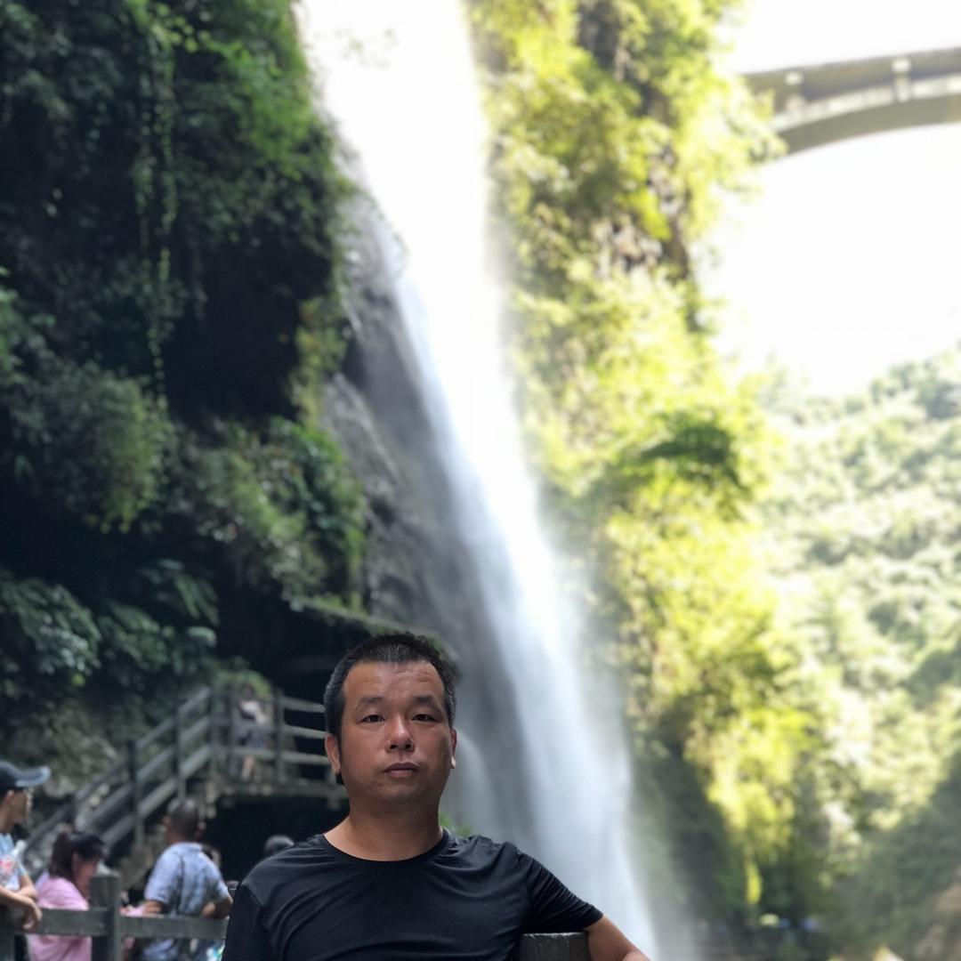 军哥，永达车行