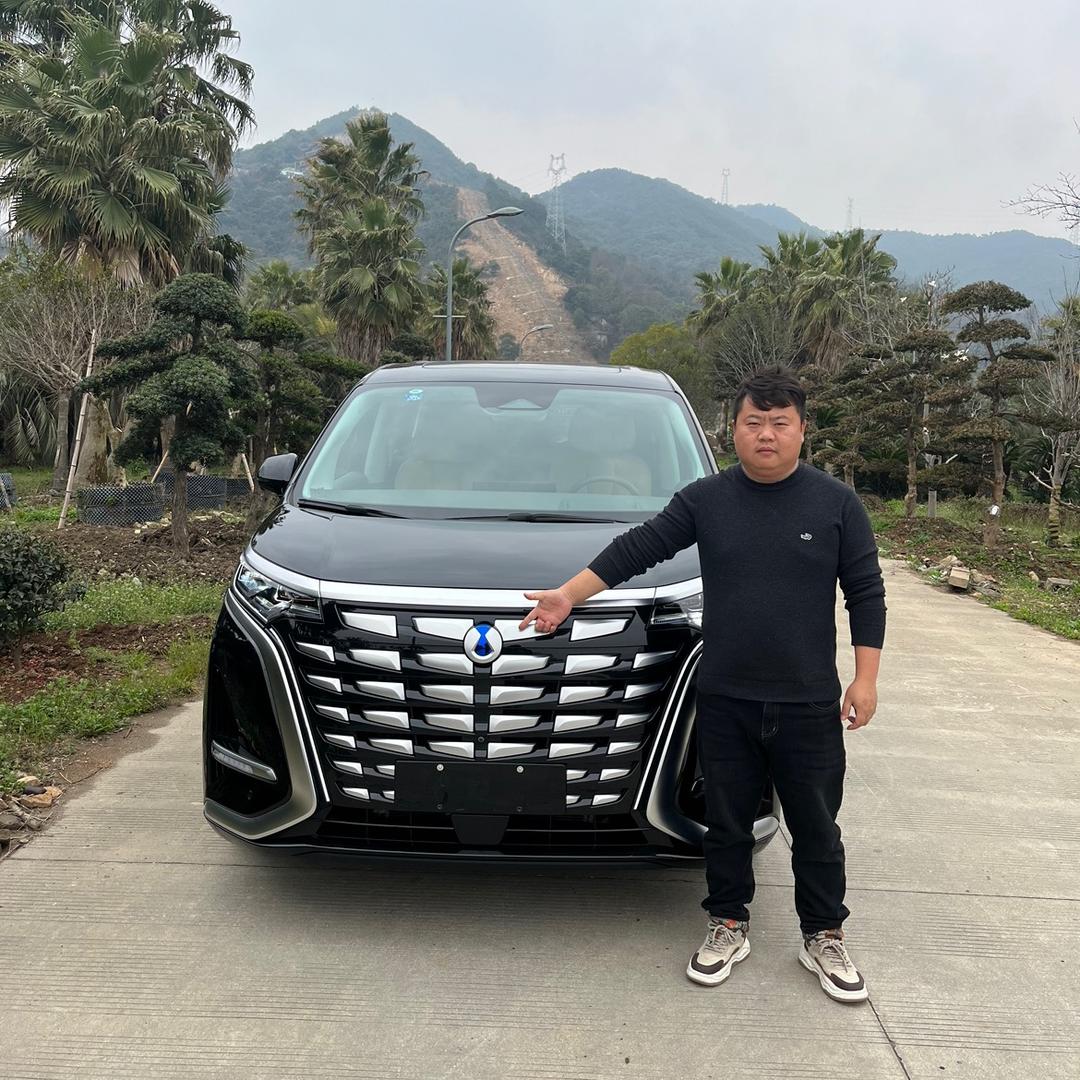 BH商务车