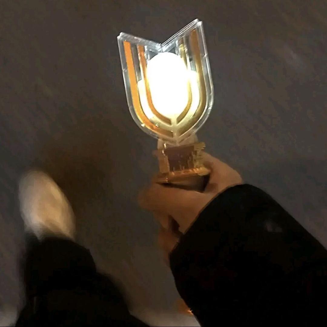 那眼里的光还在吗