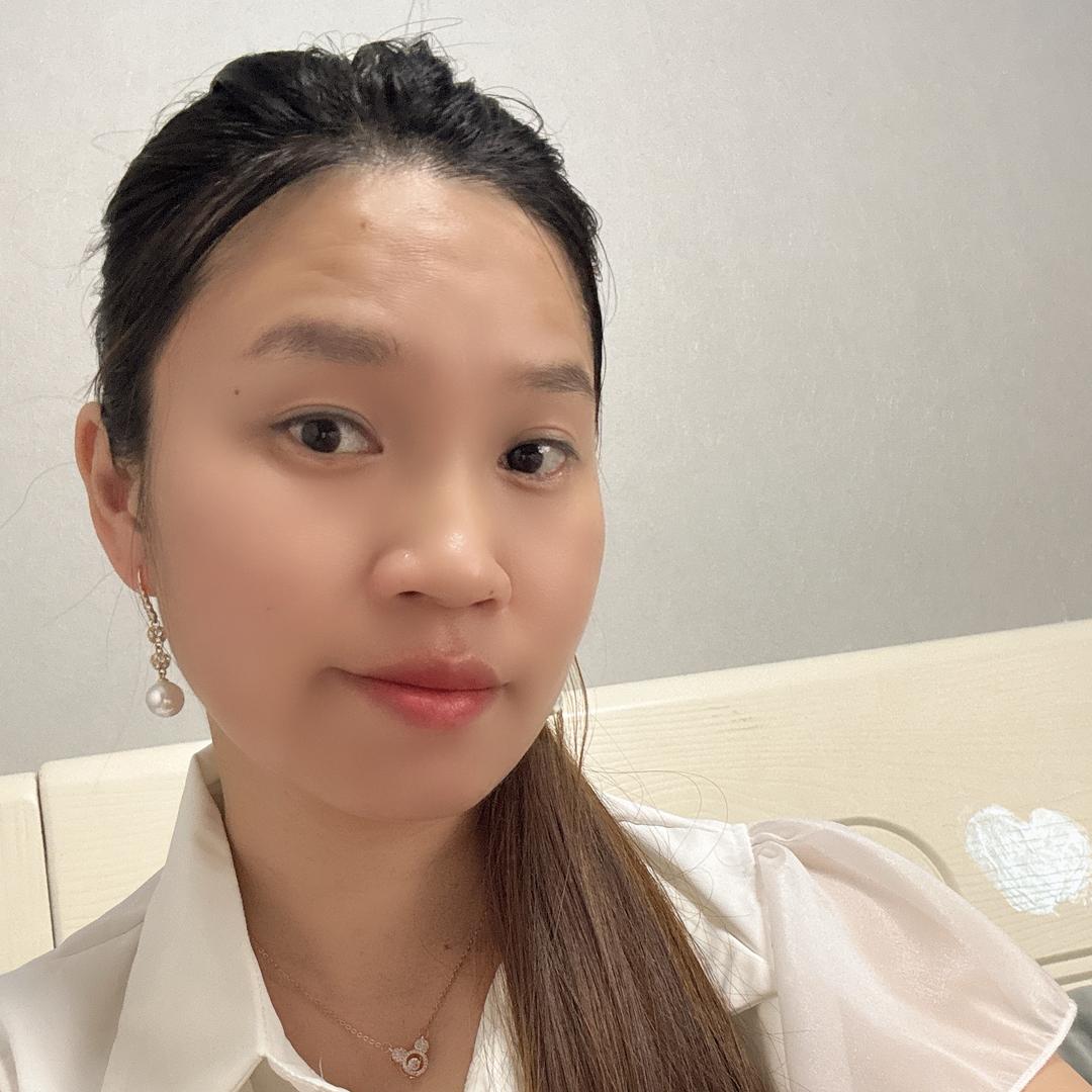 爱撒娇的小女人