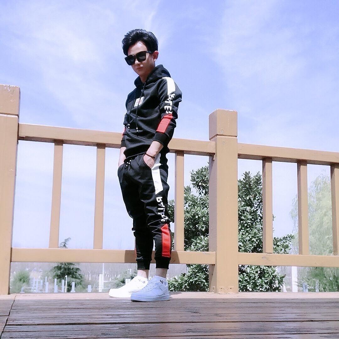 @Liu先生一切向钱看