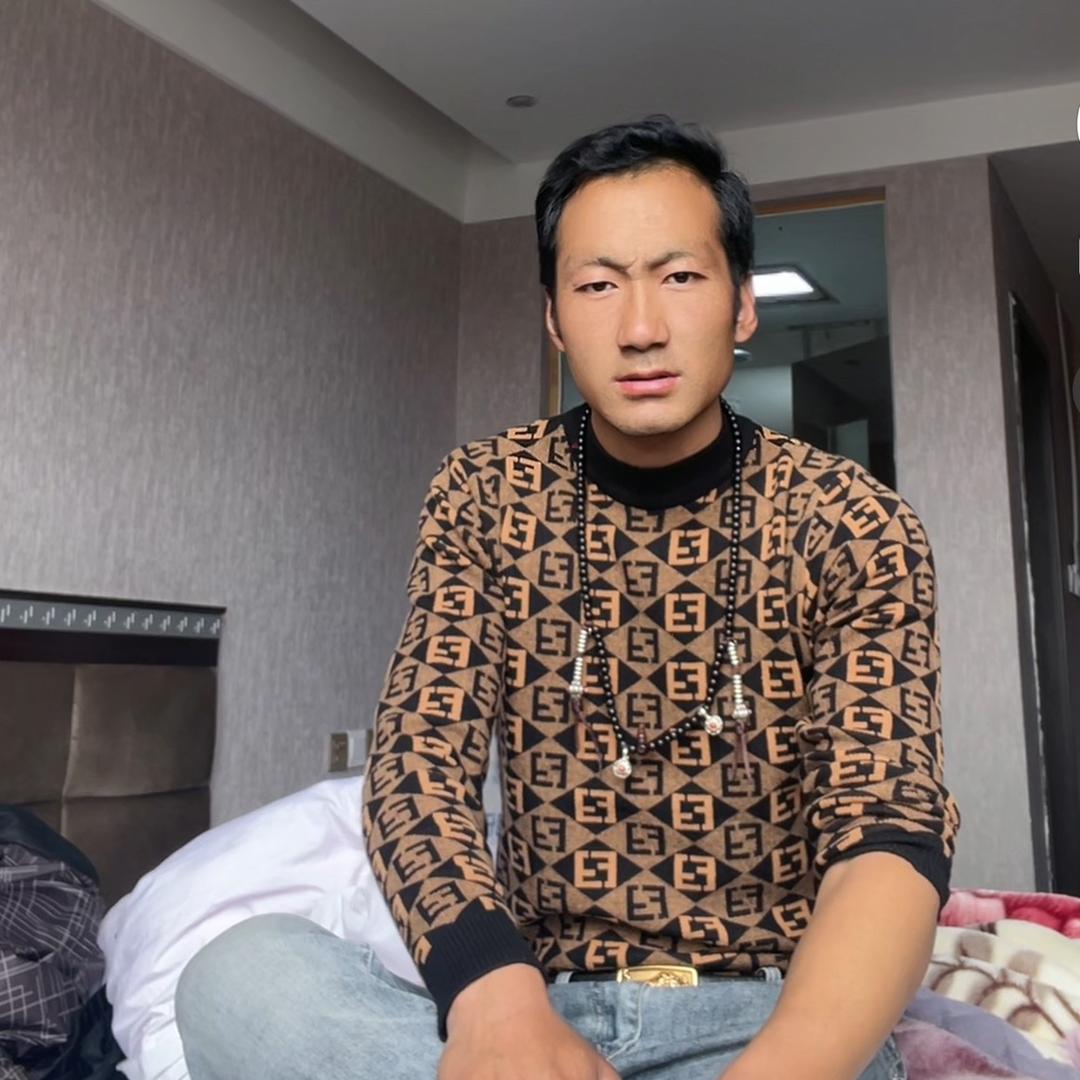 ༼爱马加༽