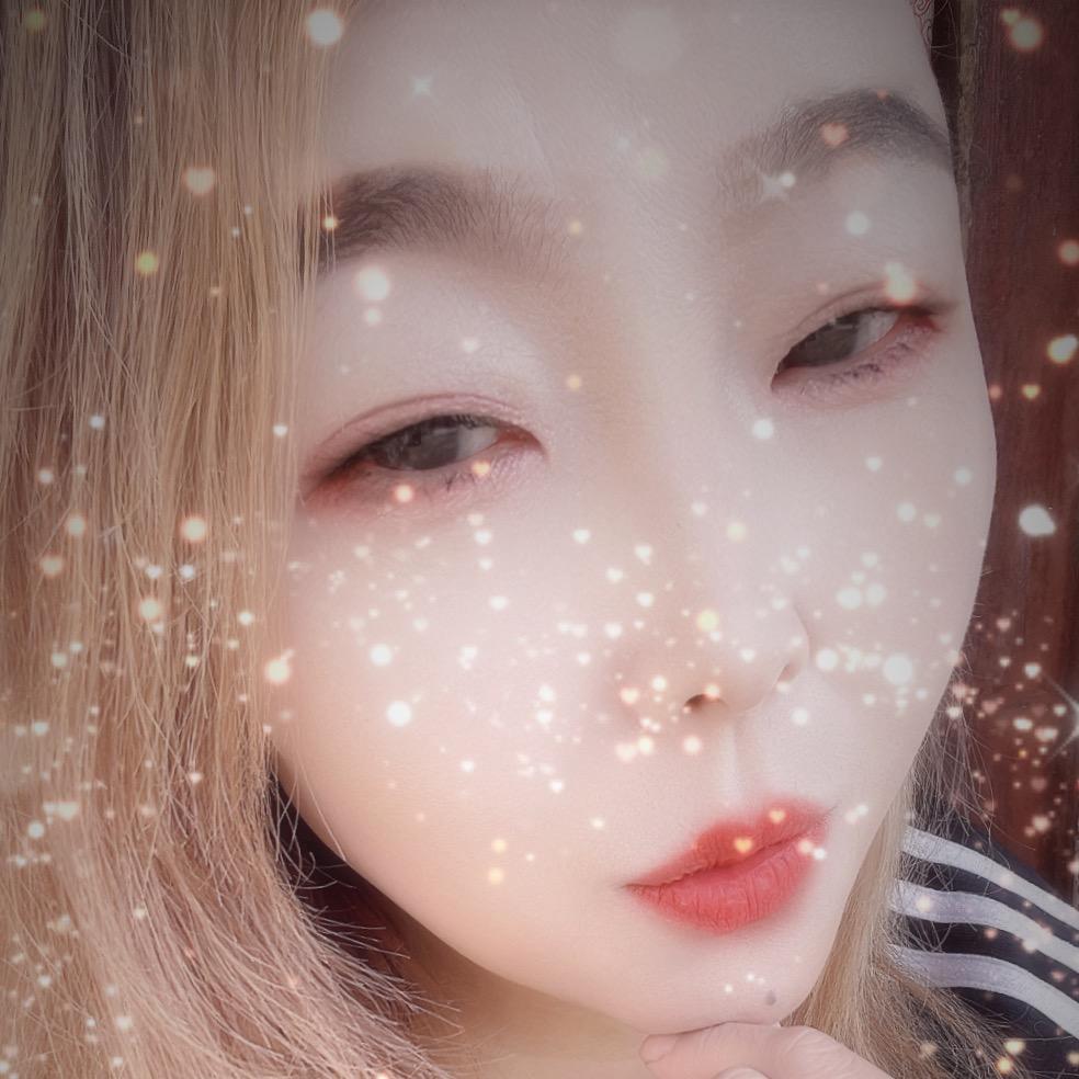 圆《y》