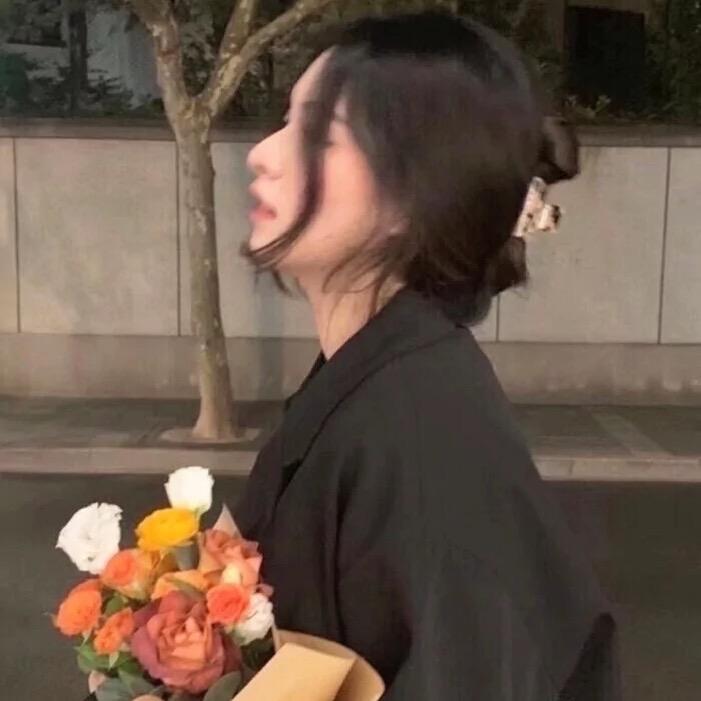 A玲玲