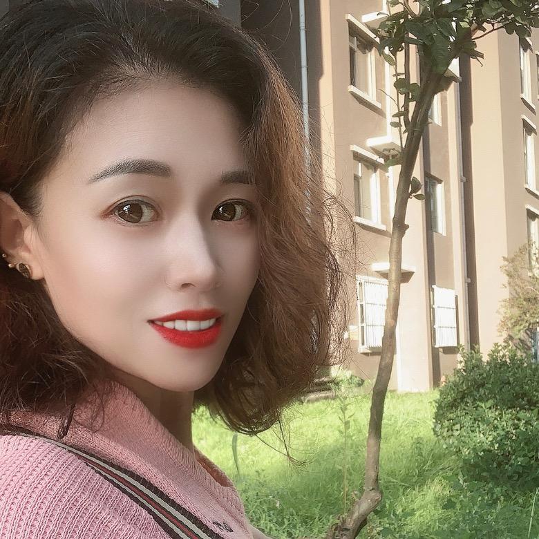 半脑殿下💃