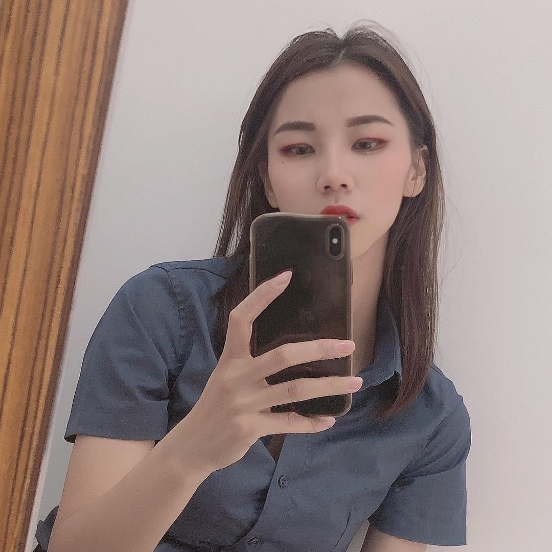 陈小姐。