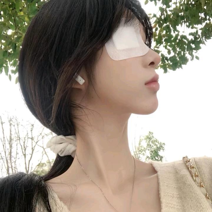 NUNA.