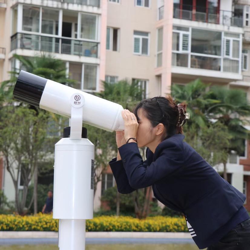 佰吉视工厂直播间