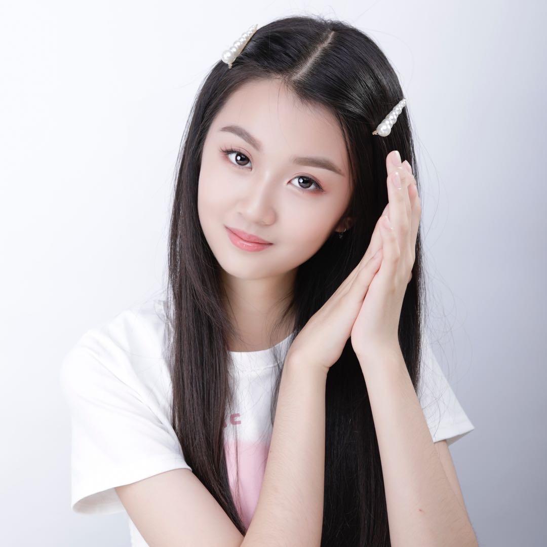 小歌手莫寒