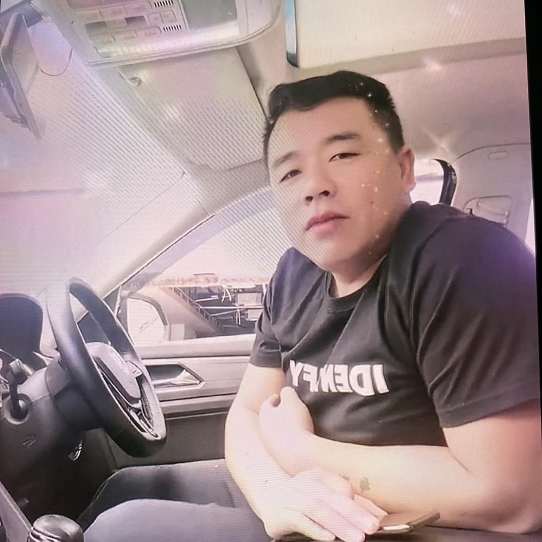 阿彬（单身爸爸）