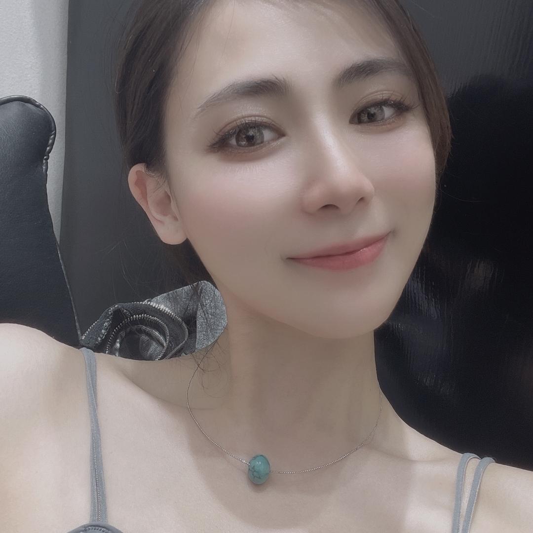 石狮市猫步女装