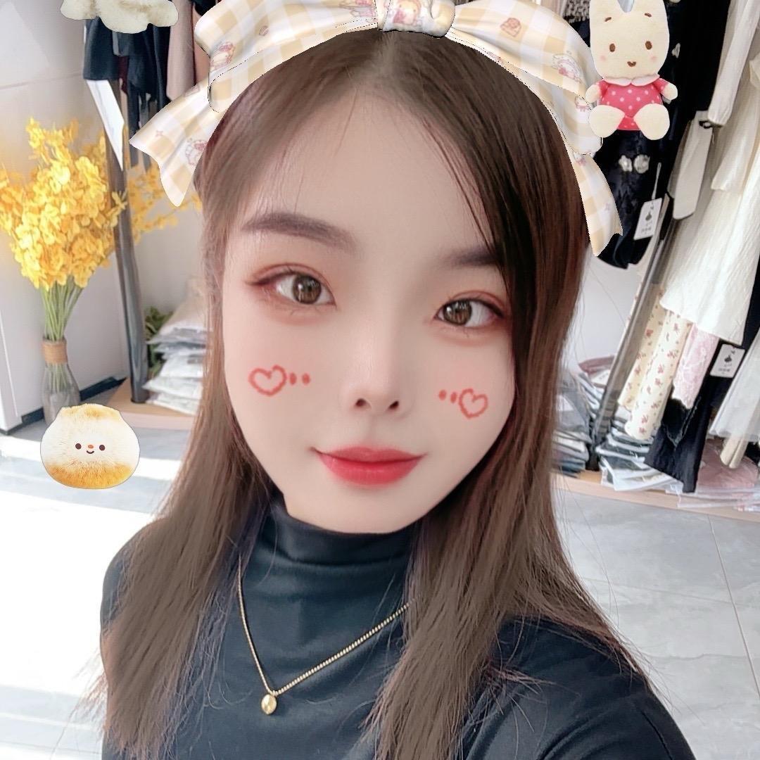 潮品汇女装橱窗有好物