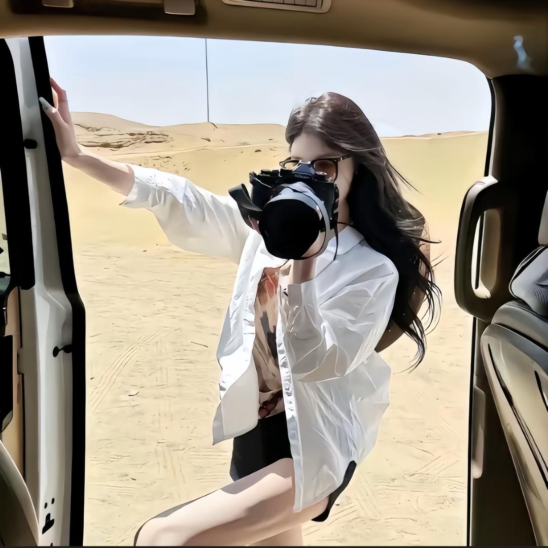 不爱穿秋裤👖公主