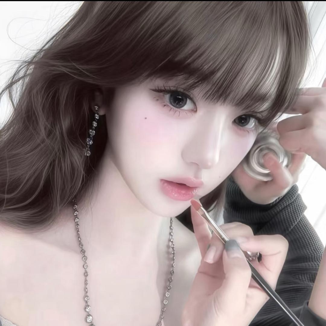 一米九的粉红母蜥蜴