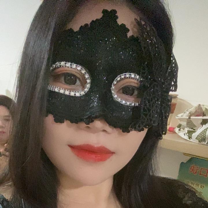 人潮佳佳