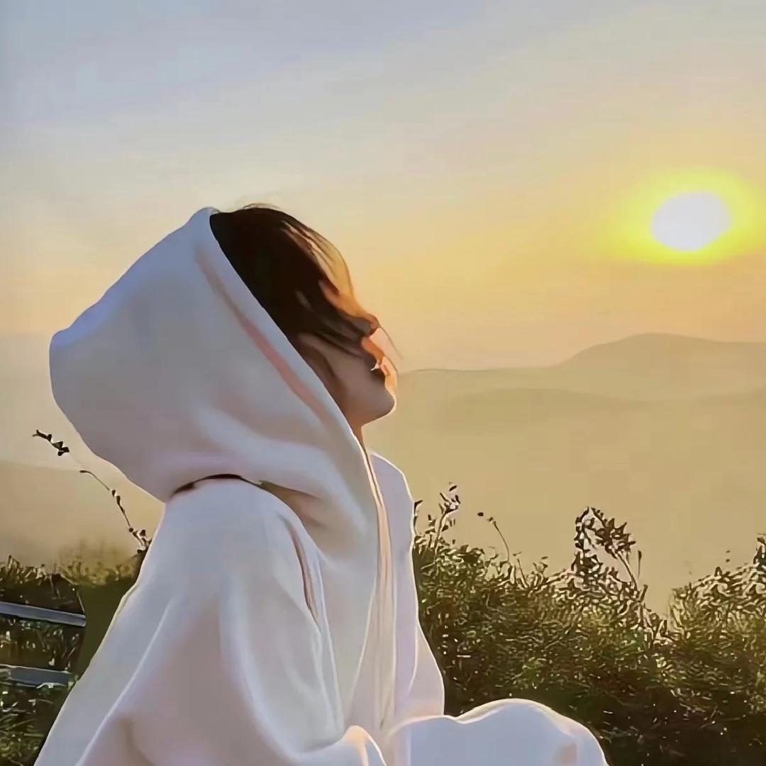 人不狠，站不稳